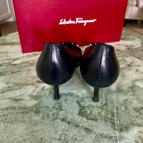 Ferragamo Shoes - Picture 4 of 7